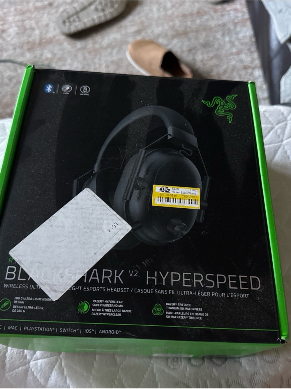 Razer BlackShark V2 Hyperspeed Wireless Headset - Black with Green Accents